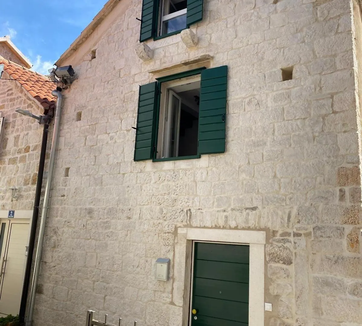 Apartment Small Villa Kastela