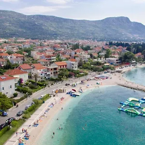 Apartament Honey, Kaštela